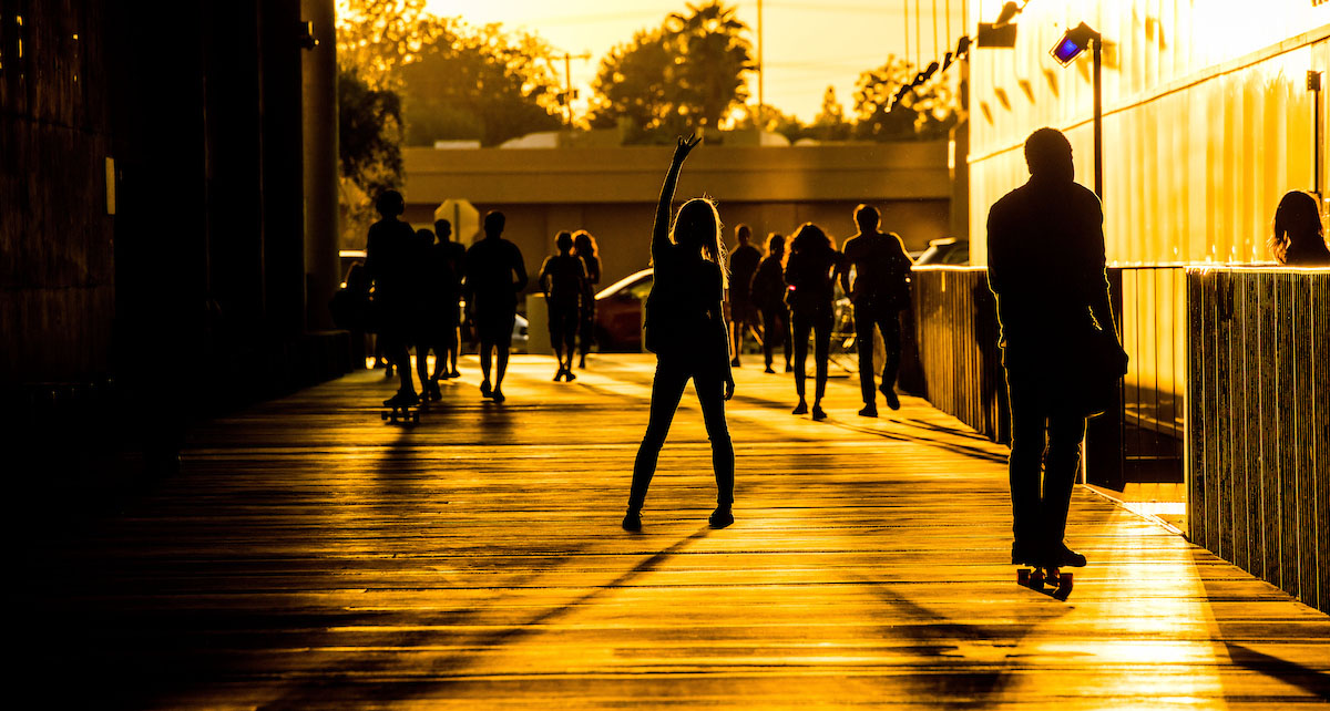 Alumni Association Devil's Horns Alumni Chapter